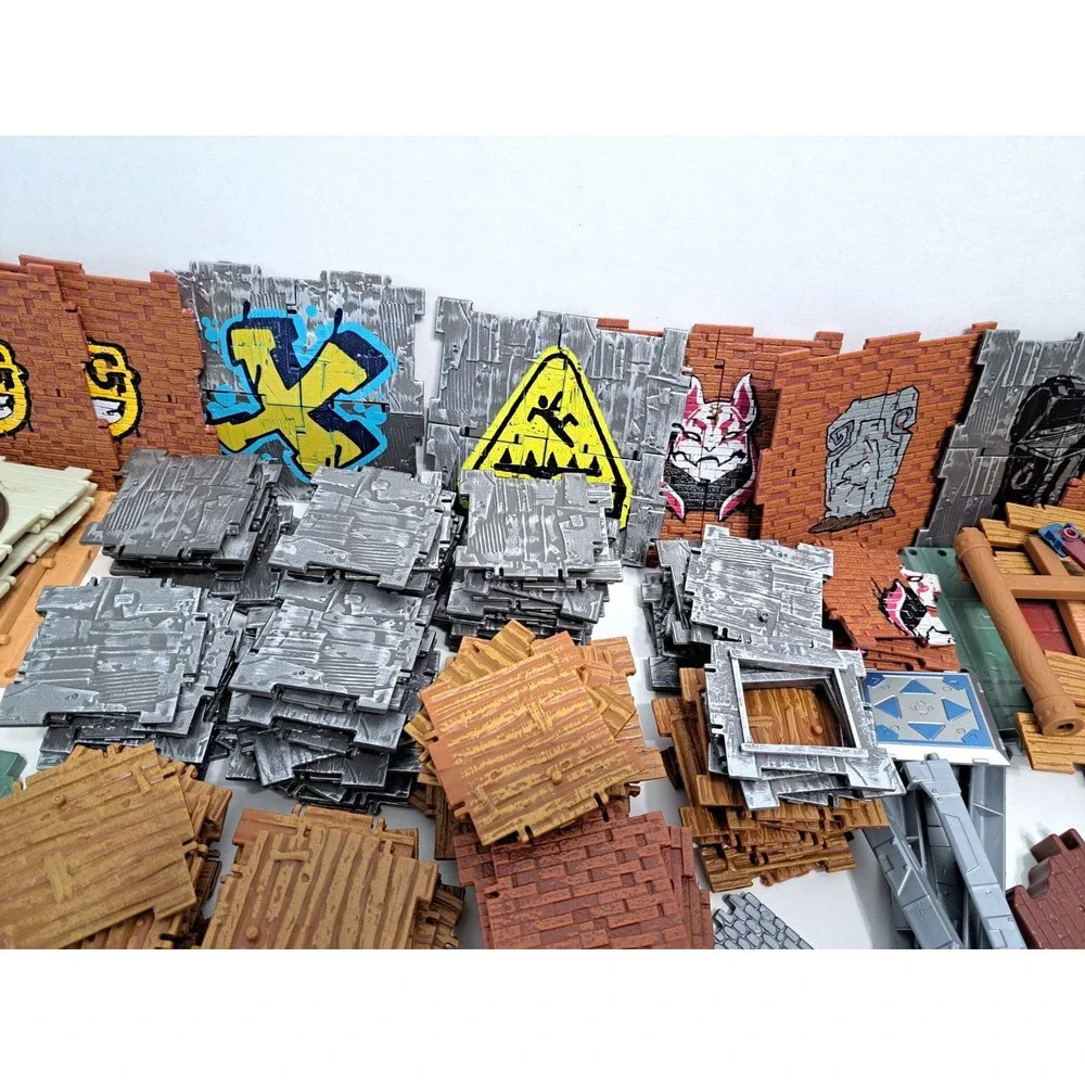 Lot Of 260+ Fortnite Walls Building Materials Platforms Pieces Set